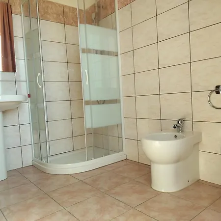 Apartment L'oasi Di Angela, Cin It11163c2000q5074